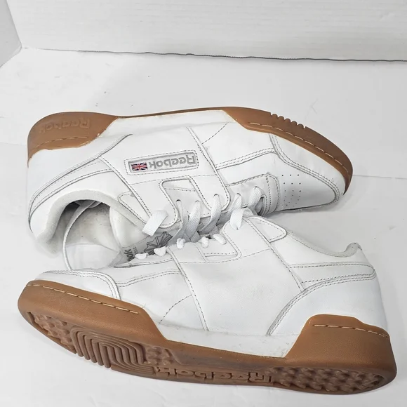 Reebok White and Brown Sneakers - Picture 3 of 12
